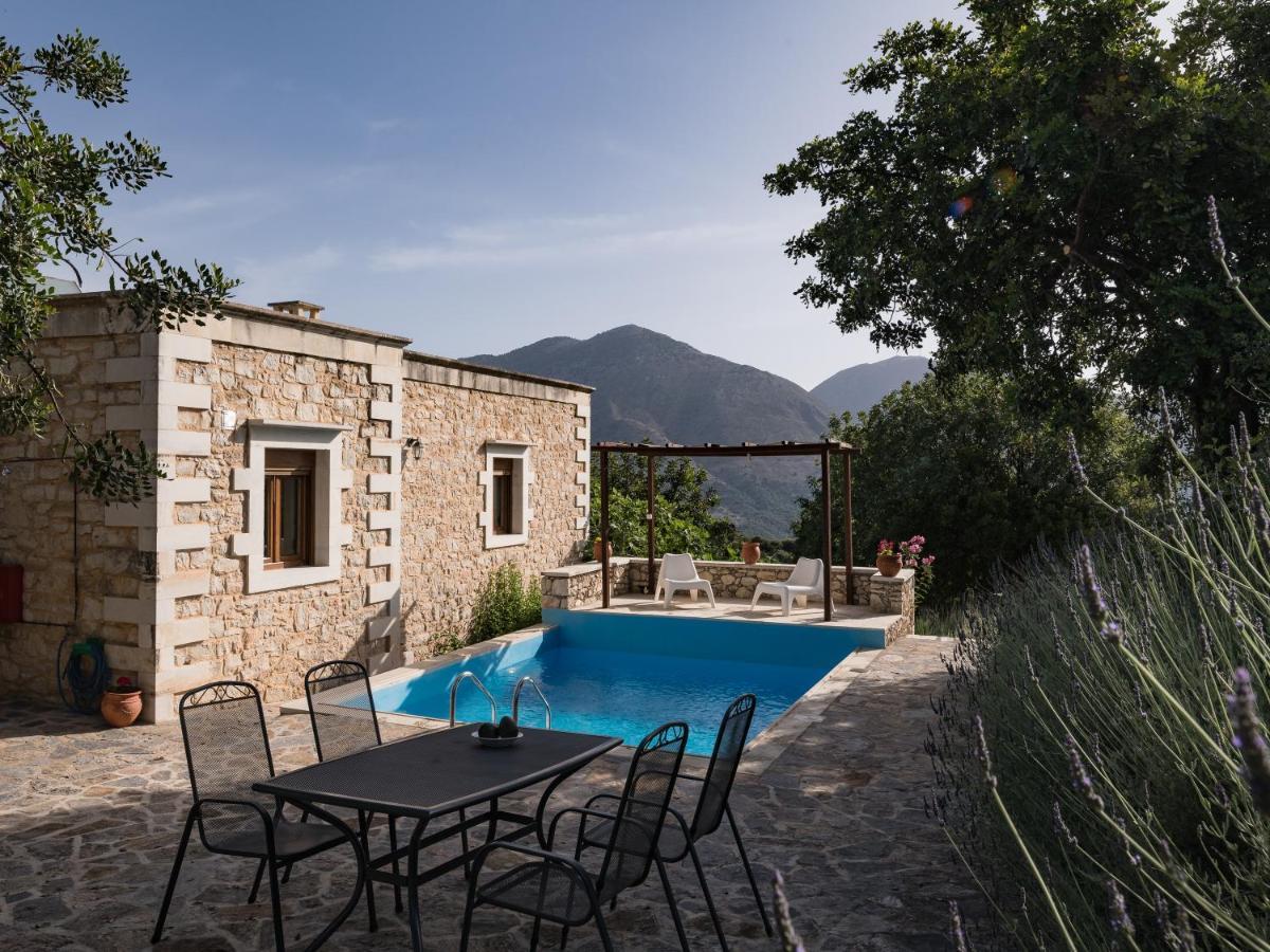 Koules Estate, With Private Pools & Bbq - Embracing Nature, By Thinkvilla Argouli Exterior foto